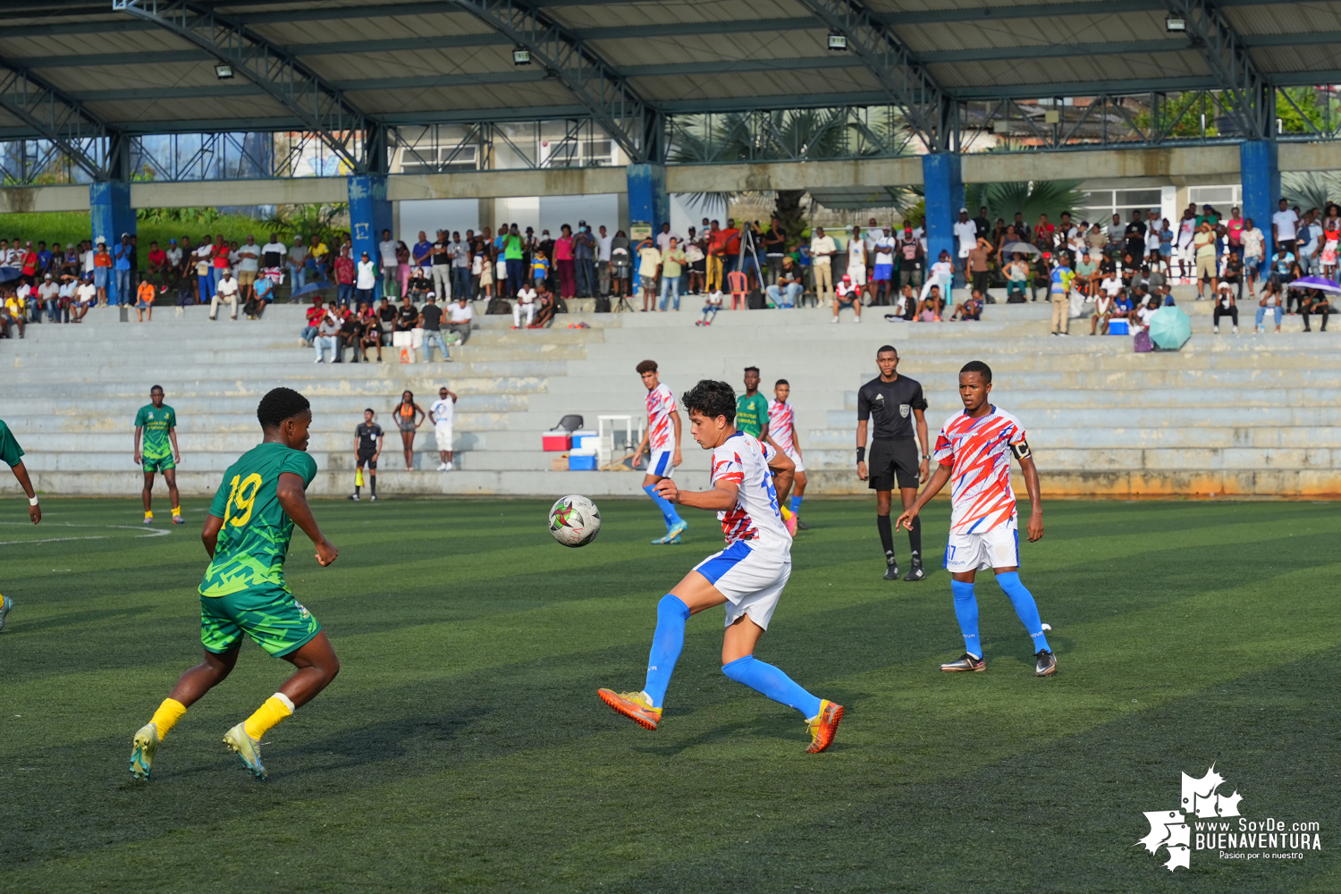 Algo más de 400 personas, asistieron al partido de fútbol internacional Sub-20 entre Buenaventura Vs. Puerto Cabello