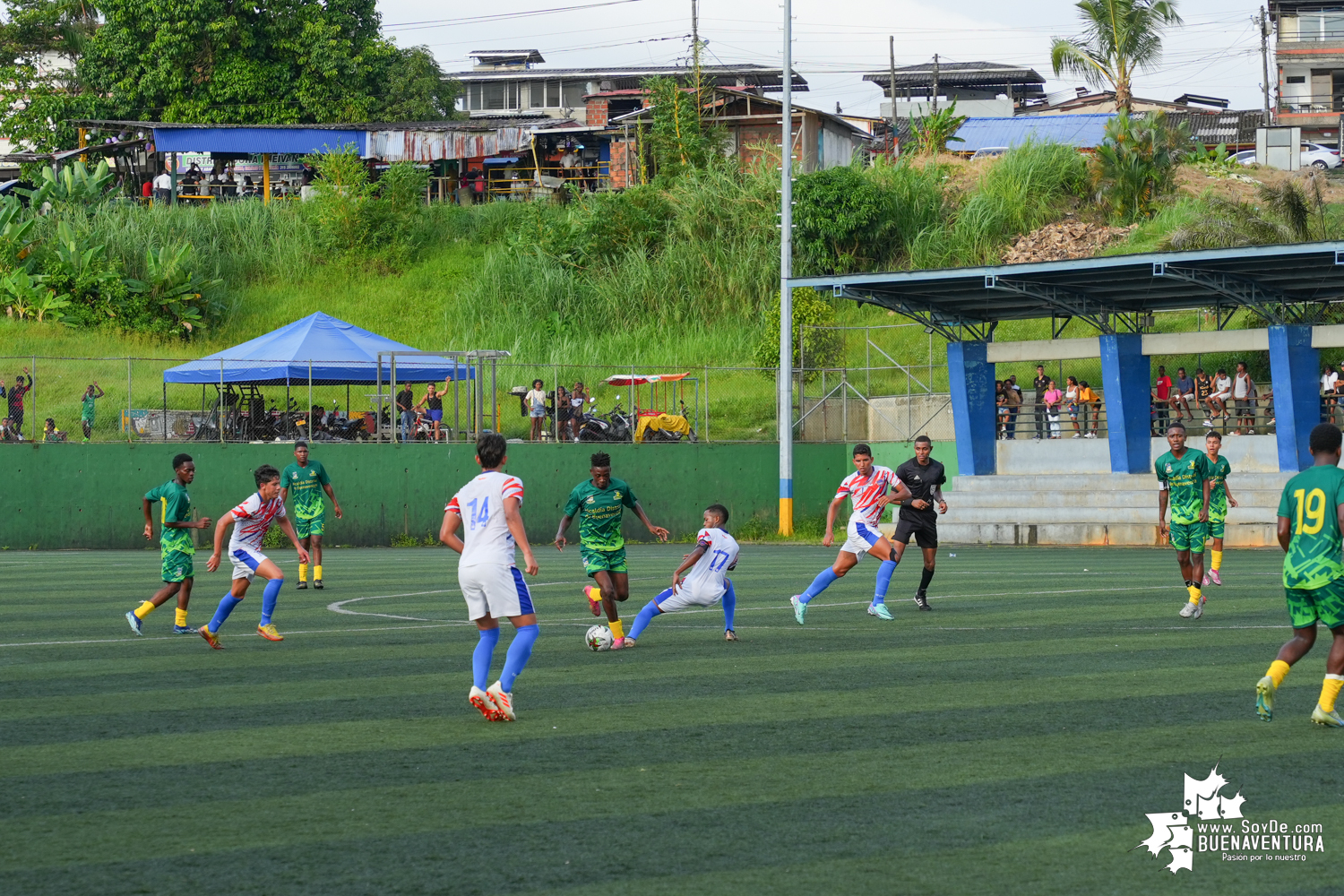 Algo más de 400 personas, asistieron al partido de fútbol internacional Sub-20 entre Buenaventura Vs. Puerto Cabello