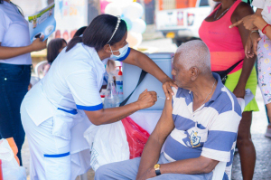 La Secretaría de Salud de Buenaventura participó activamente en la primera Jornada Nacional de Vacunación del año 2024