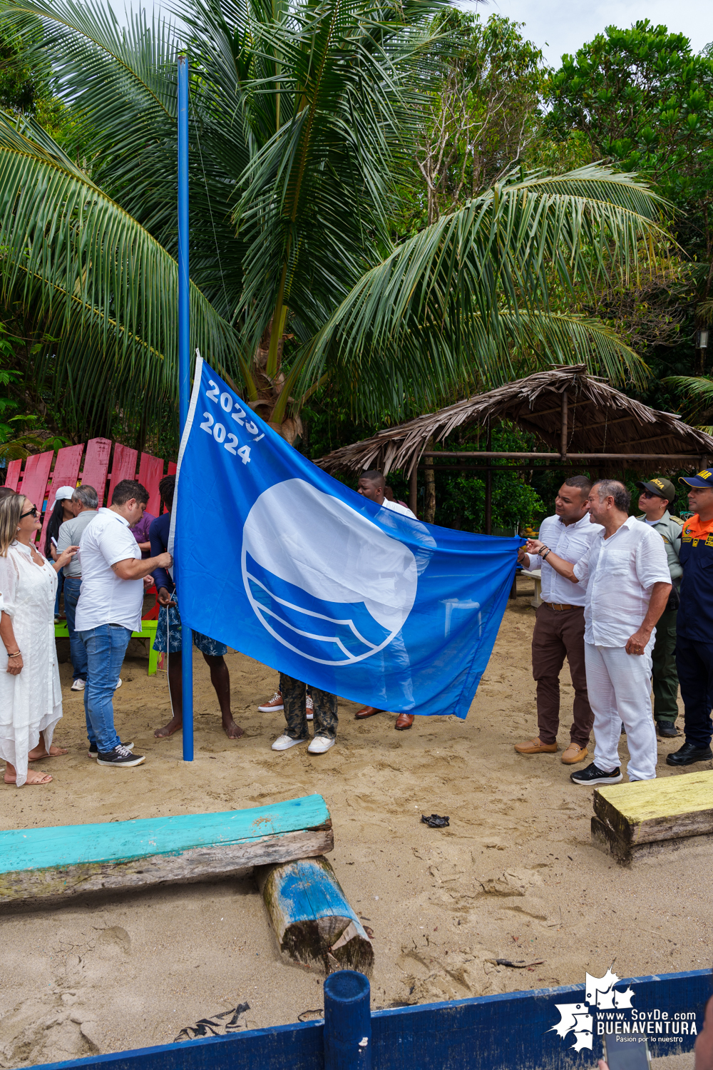 Se izó la Bandera Azul en Playa Dorada: un logro ambiental y turístico de reconocimiento internacional para Buenaventura 