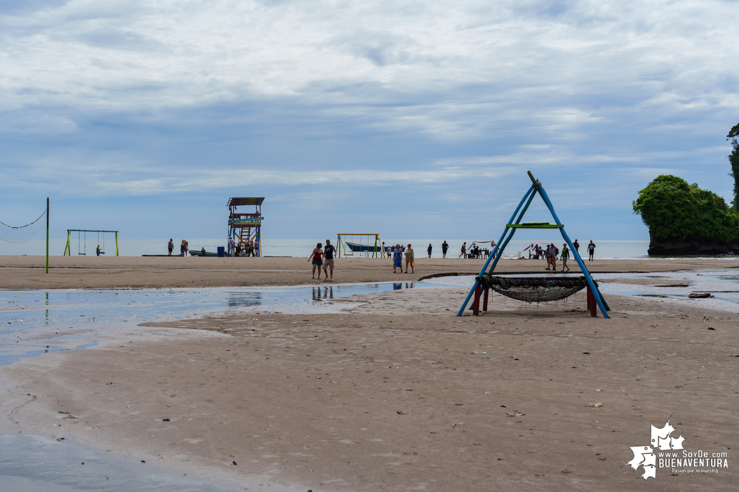 Se izó la Bandera Azul en Playa Dorada: un logro ambiental y turístico de reconocimiento internacional para Buenaventura 