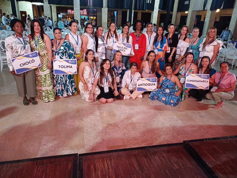 Buenaventura participa en el encuentro de alcaldes y alcaldesas en Cartagena