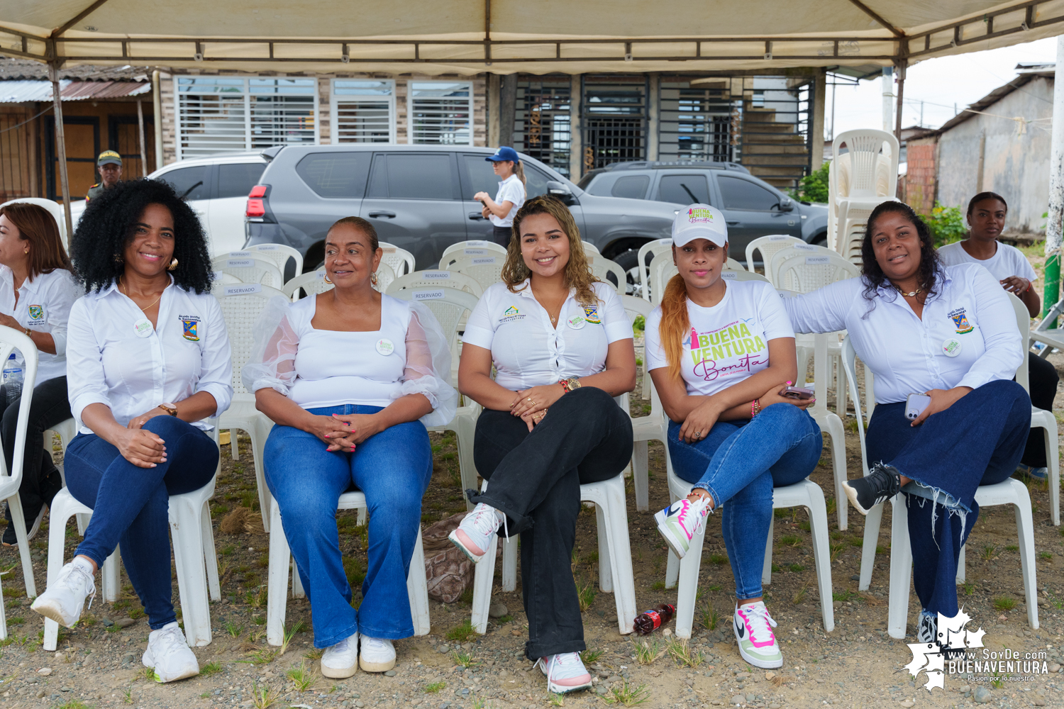 Comunidad del barrio San Francisco en Buenaventura fueron favorecidas con oferta institucional