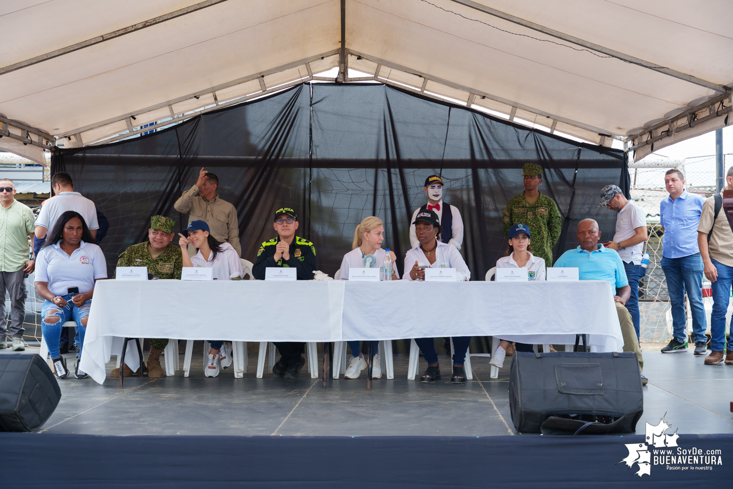 Comunidad del barrio San Francisco en Buenaventura fueron favorecidas con oferta institucional