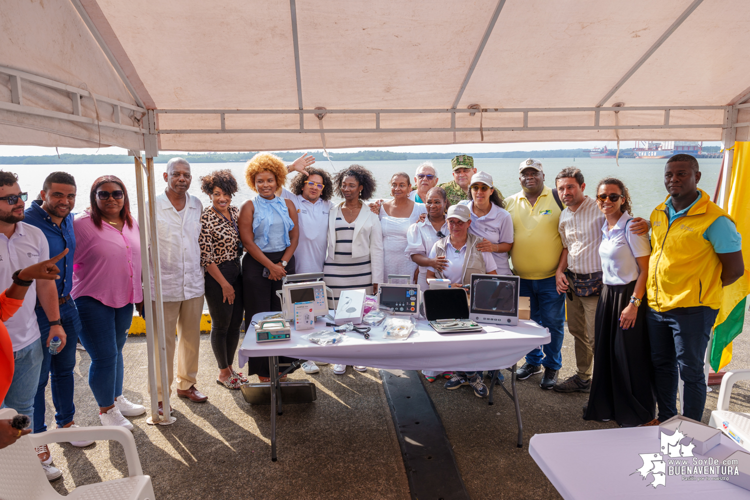 El Fondo Paz realizó la entrega de lancha medicalizada al Distrito de Buenaventura 