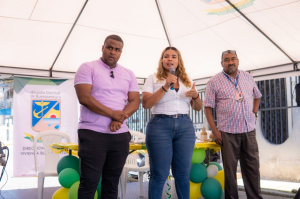 Hay 100 familias más son felices con la entrega de títulos de propiedad de sus predios en Buenaventura