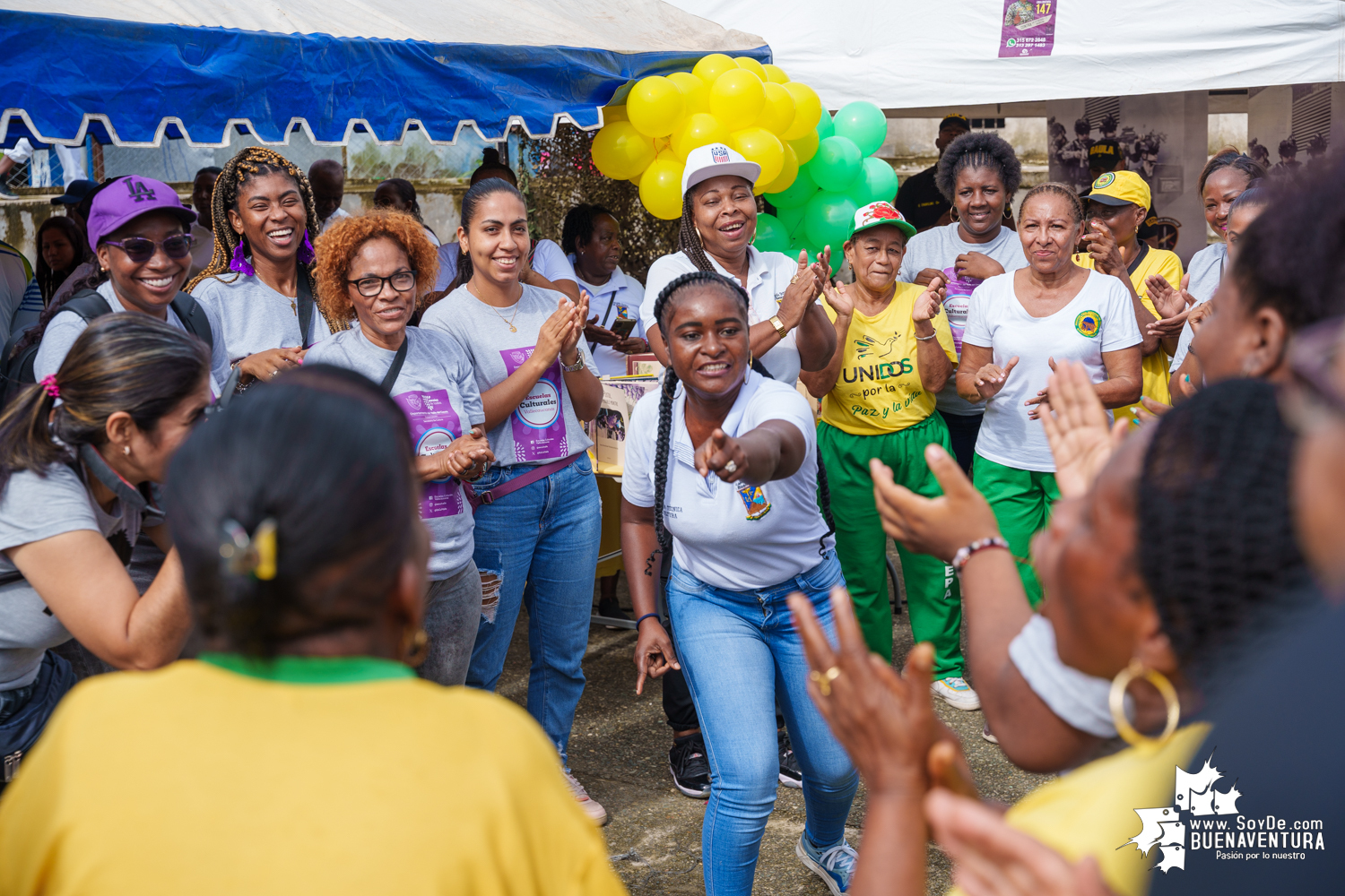Se realizó una jornada de atención institucional entre la Gobernación del Valle y la Alcaldía Distrital en el barrio Juan XXIII de Buenaventura