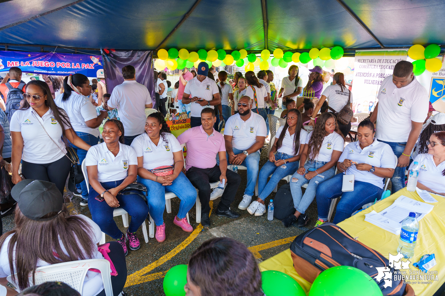 Se realizó una jornada de atención institucional entre la Gobernación del Valle y la Alcaldía Distrital en el barrio Juan XXIII de Buenaventura