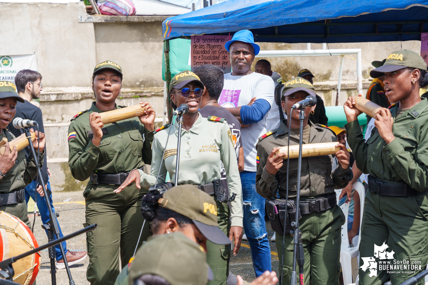 Se realizó una jornada de atención institucional entre la Gobernación del Valle y la Alcaldía Distrital en el barrio Juan XXIII de Buenaventura