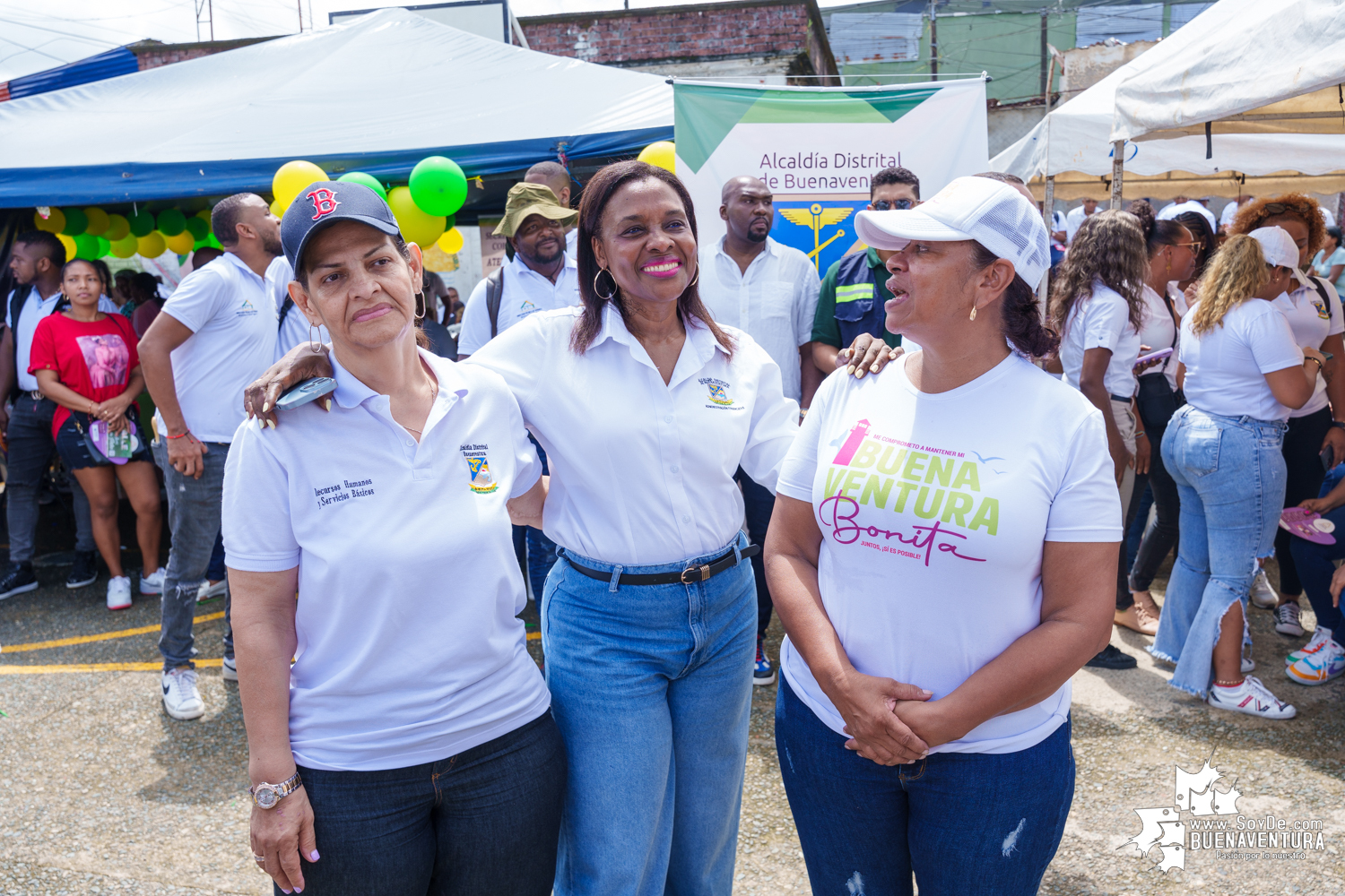 Se realizó una jornada de atención institucional entre la Gobernación del Valle y la Alcaldía Distrital en el barrio Juan XXIII de Buenaventura
