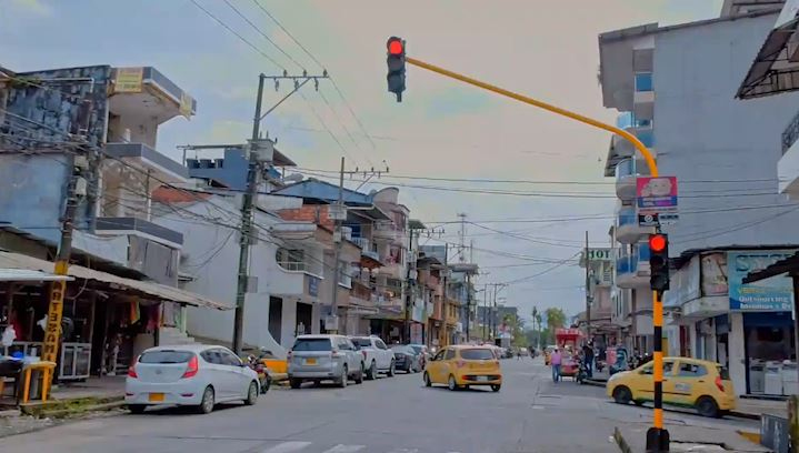 Con semáforos inteligentes la Alcaldía de Buenaventura busca mejorar la movilidad en el 2025