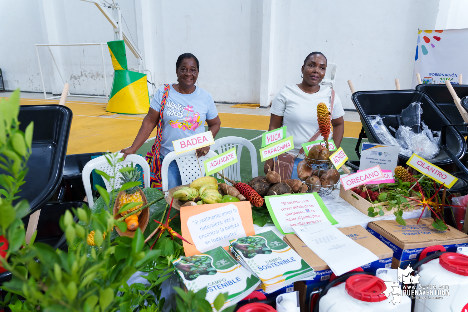 16 asociaciones del agro en Buenaventura se fortalecen con apoyo de la Gobernación del Valle