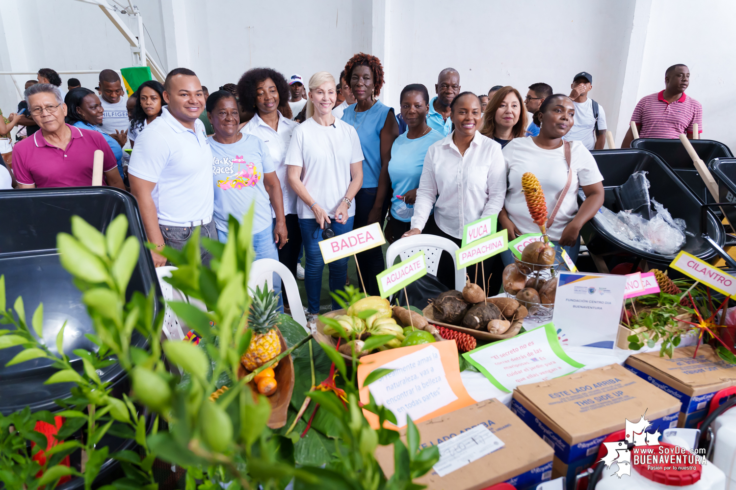 16 asociaciones del agro en Buenaventura se fortalecen con apoyo de la Gobernación del Valle