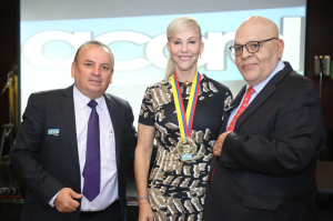 La Gobernadora y deportistas ‘Valle Oro Puro’, fueron exaltados en premios Acord 2024