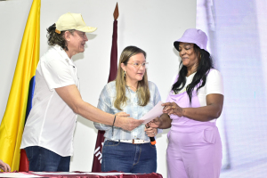 Prosperidad Social y la SIC impulsan emprendimientos de mujeres en Buenaventura