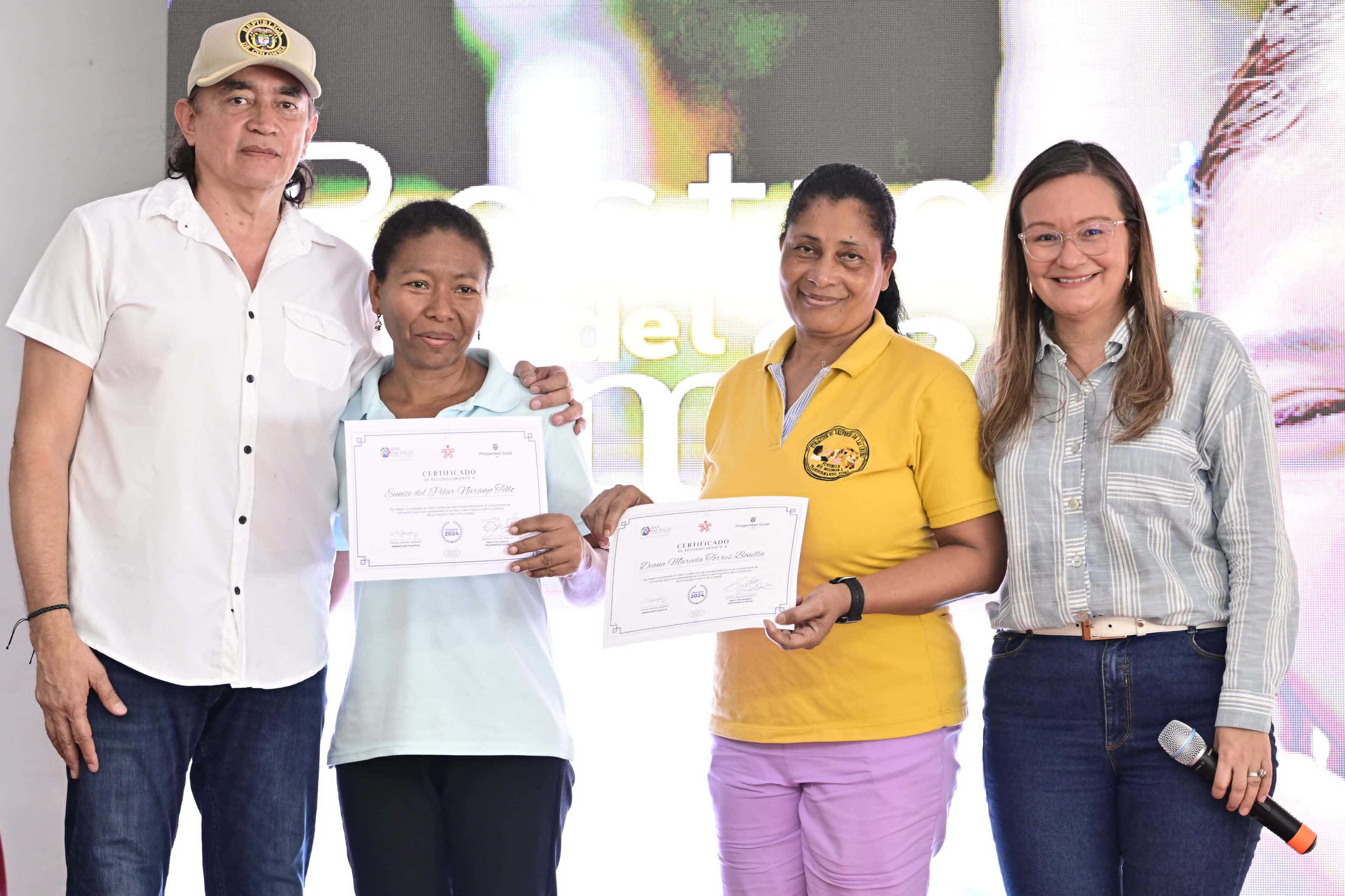 Prosperidad Social y la SIC impulsan emprendimientos de mujeres en Buenaventura