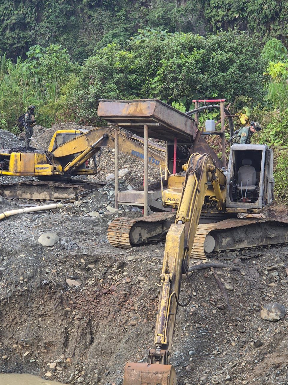 Protegiendo el Medio Ambiente: Operación Contra la Minería Ilegal