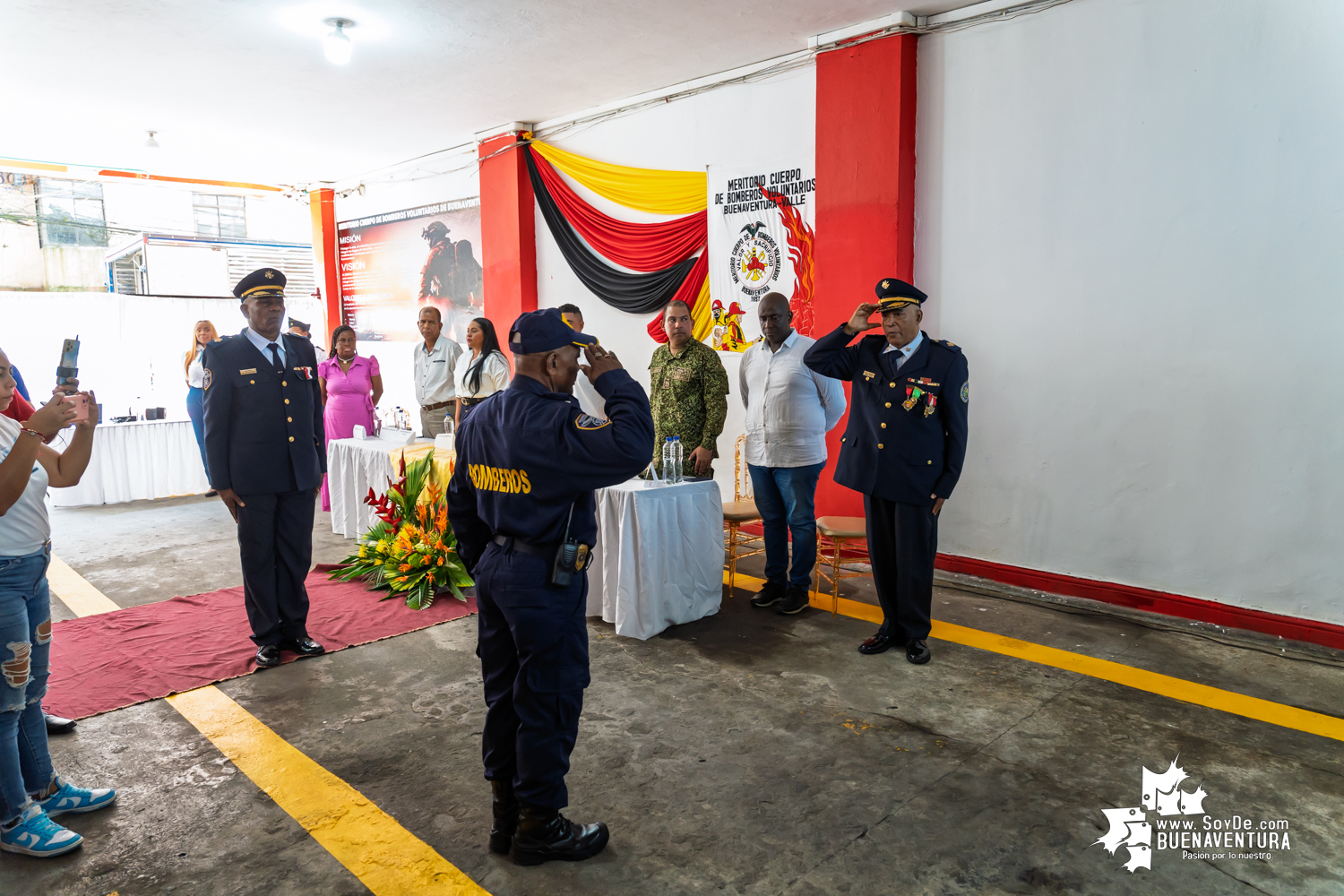 El Capitán Haider Grijalba asumió la comandancia del Meritorio Cuerpo de Bomberos Voluntarios de Buenaventura