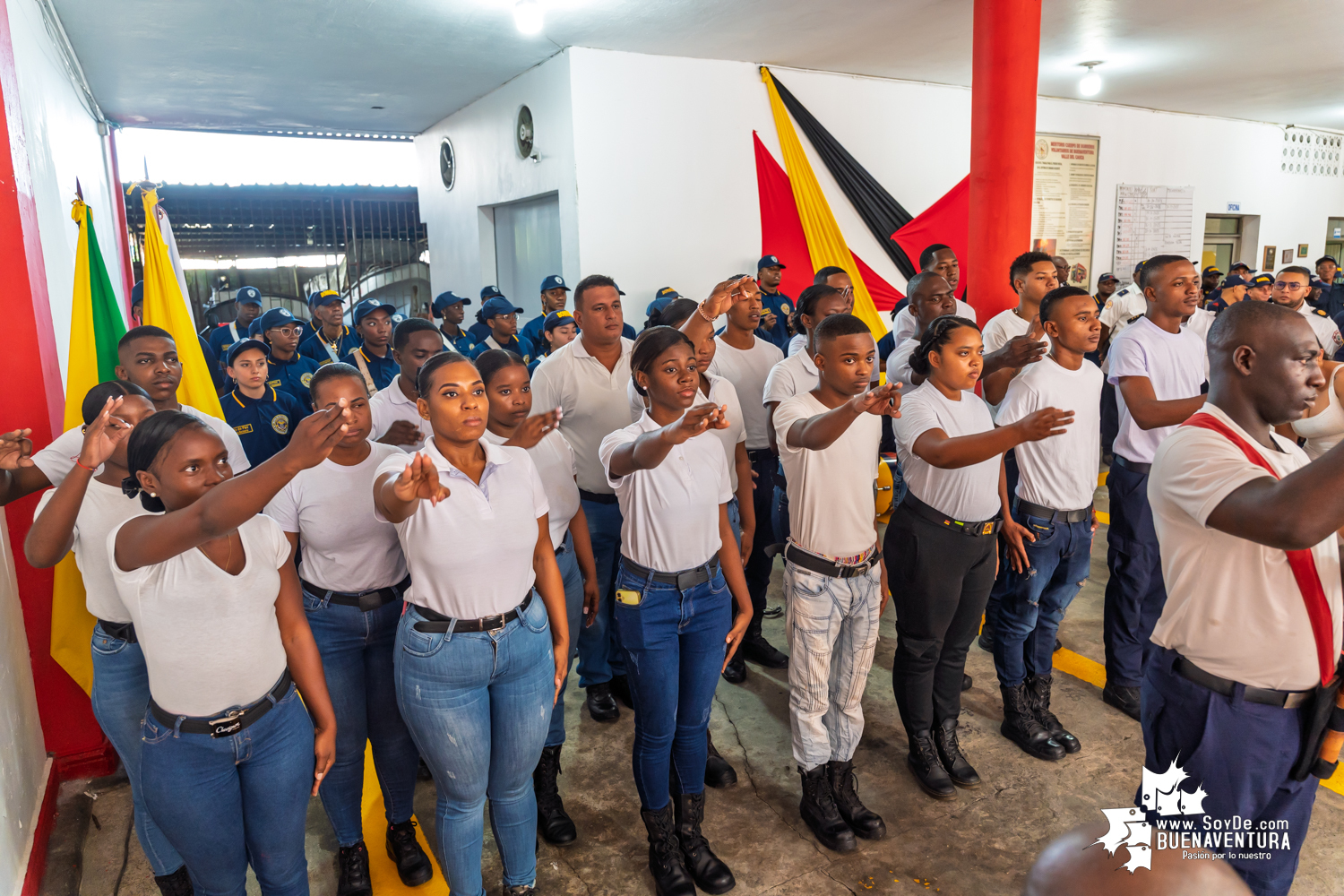 El Capitán Haider Grijalba asumió la comandancia del Meritorio Cuerpo de Bomberos Voluntarios de Buenaventura