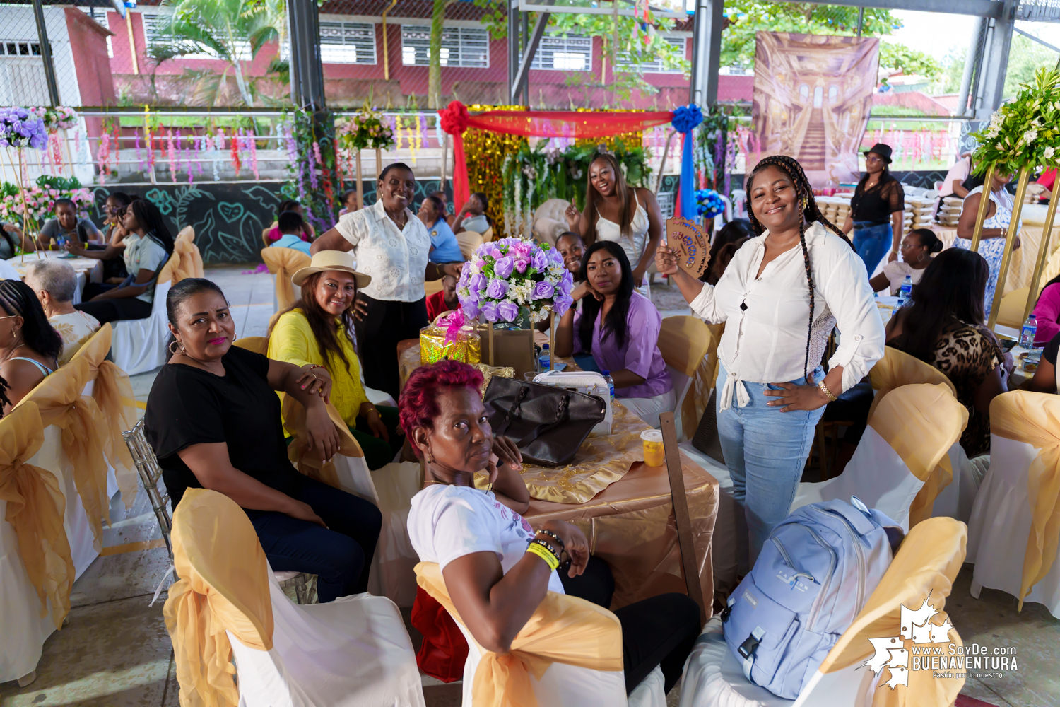 Buenaventura celebra a sus mujeres con un emotivo homenaje liderado por la Alcaldía Distrital