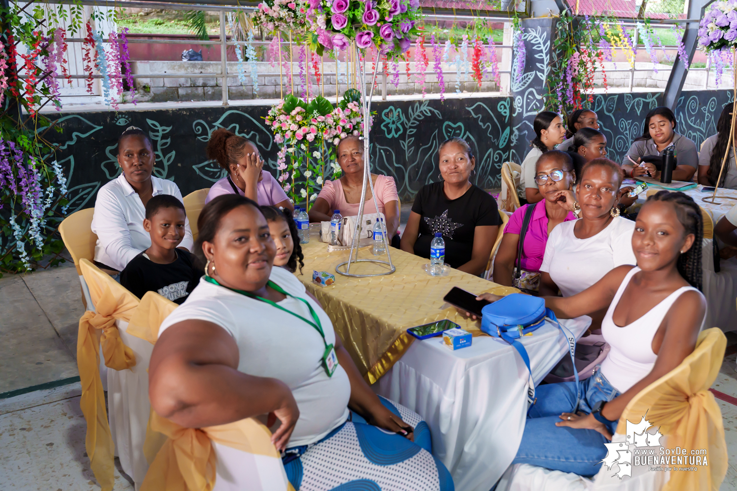 Buenaventura celebra a sus mujeres con un emotivo homenaje liderado por la Alcaldía Distrital