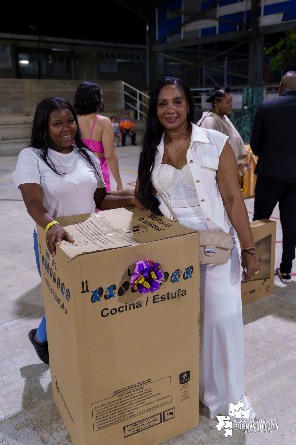 Buenaventura celebra a sus mujeres con un emotivo homenaje liderado por la Alcaldía Distrital