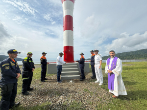 La Dimar moderniza señalización marítima en Bahía Solano