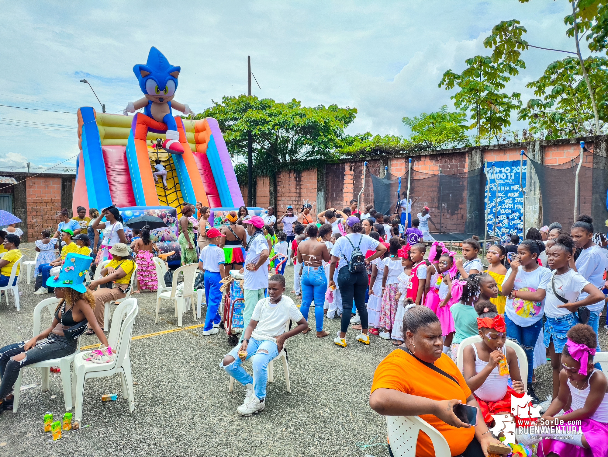 Buenaventura celebró el Día Internacional del Niño con un Carnaval de la Alegría