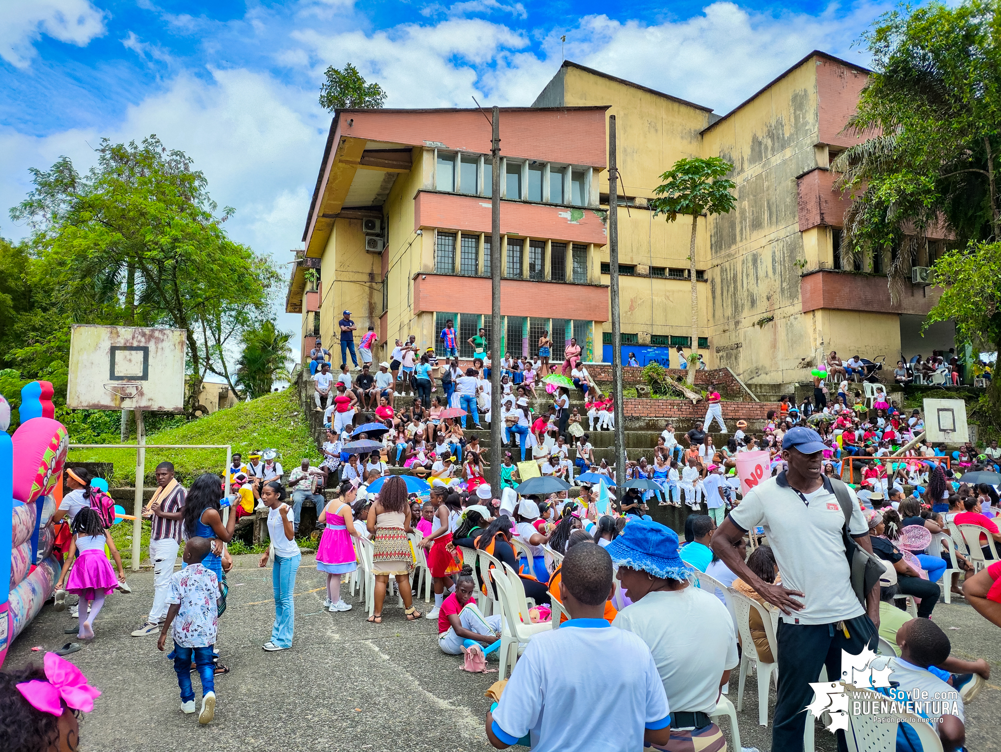 Buenaventura celebró el Día Internacional del Niño con un Carnaval de la Alegría