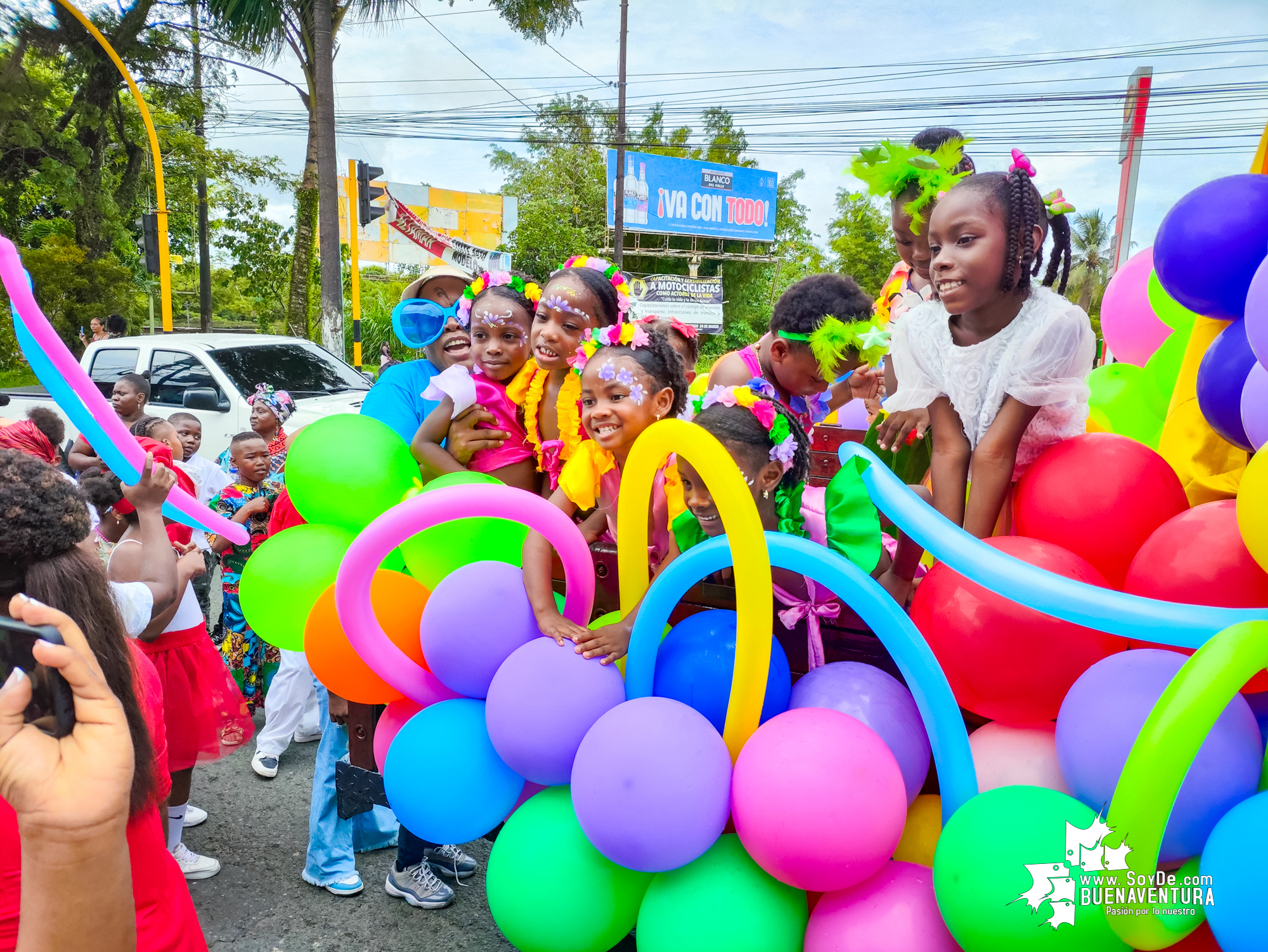 Buenaventura celebró el Día Internacional del Niño con un Carnaval de la Alegría