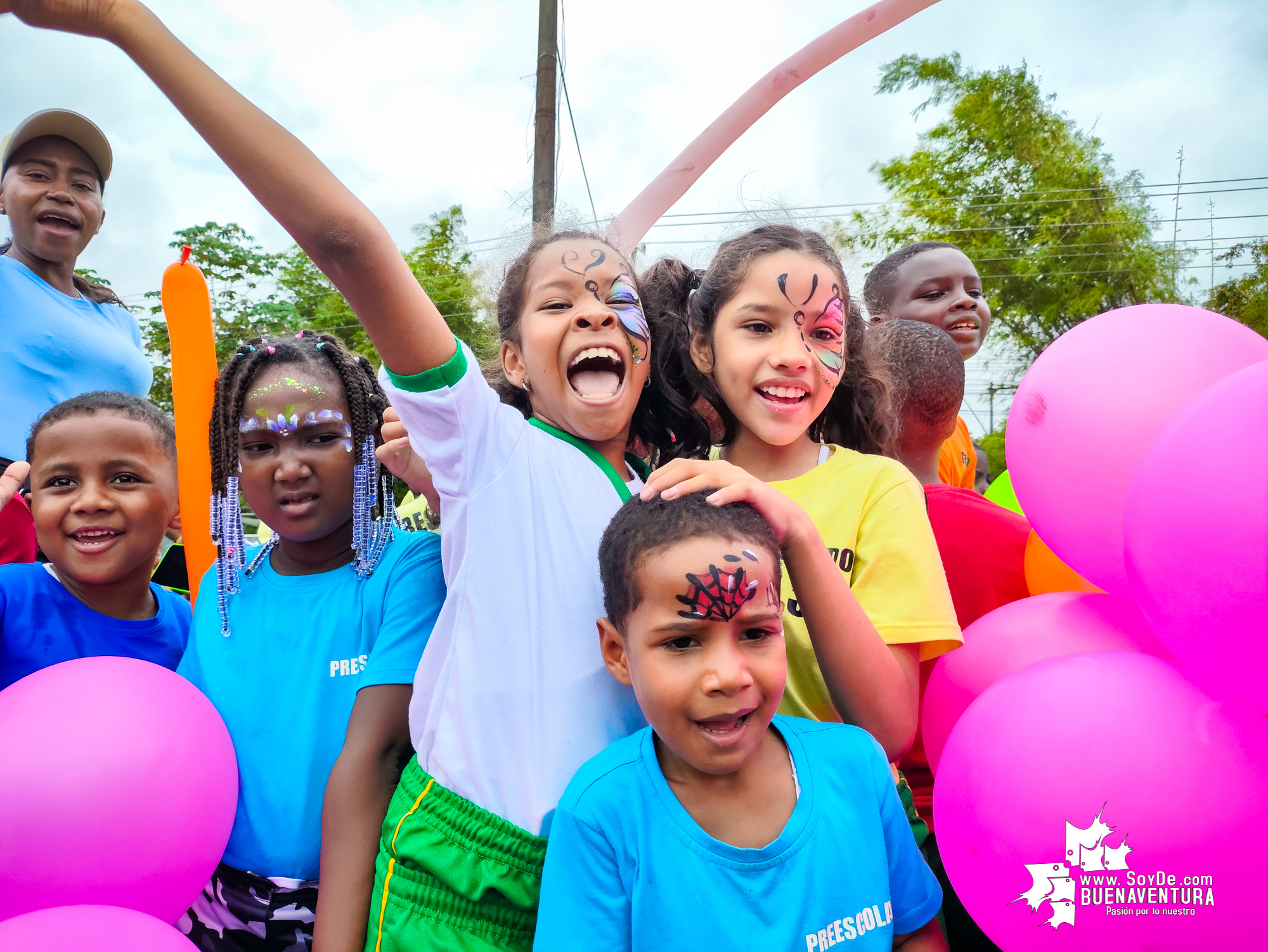 Buenaventura celebró el Día Internacional del Niño con un Carnaval de la Alegría