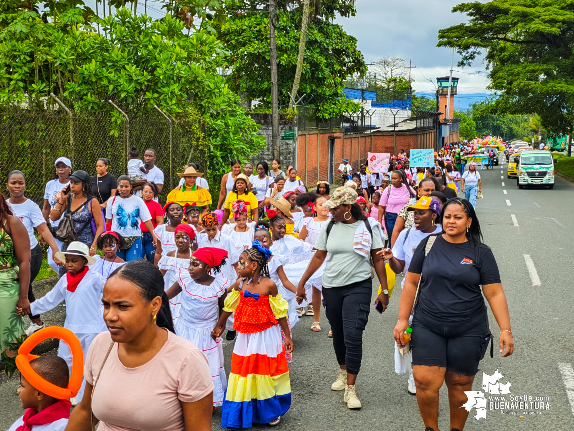 Buenaventura celebró el Día Internacional del Niño con un Carnaval de la Alegría