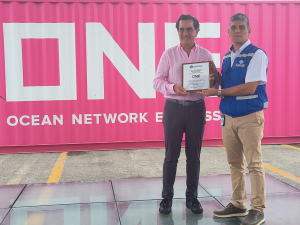 Buenaventura recibe al ONE Sparkle, primer buque de nueva generación sostenible en arribar al puerto