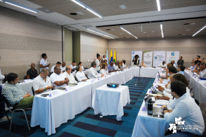 La Gobernadora del Valle impulsa el acueducto de Buenaventura como propósito nacional a través de obras por impuestos