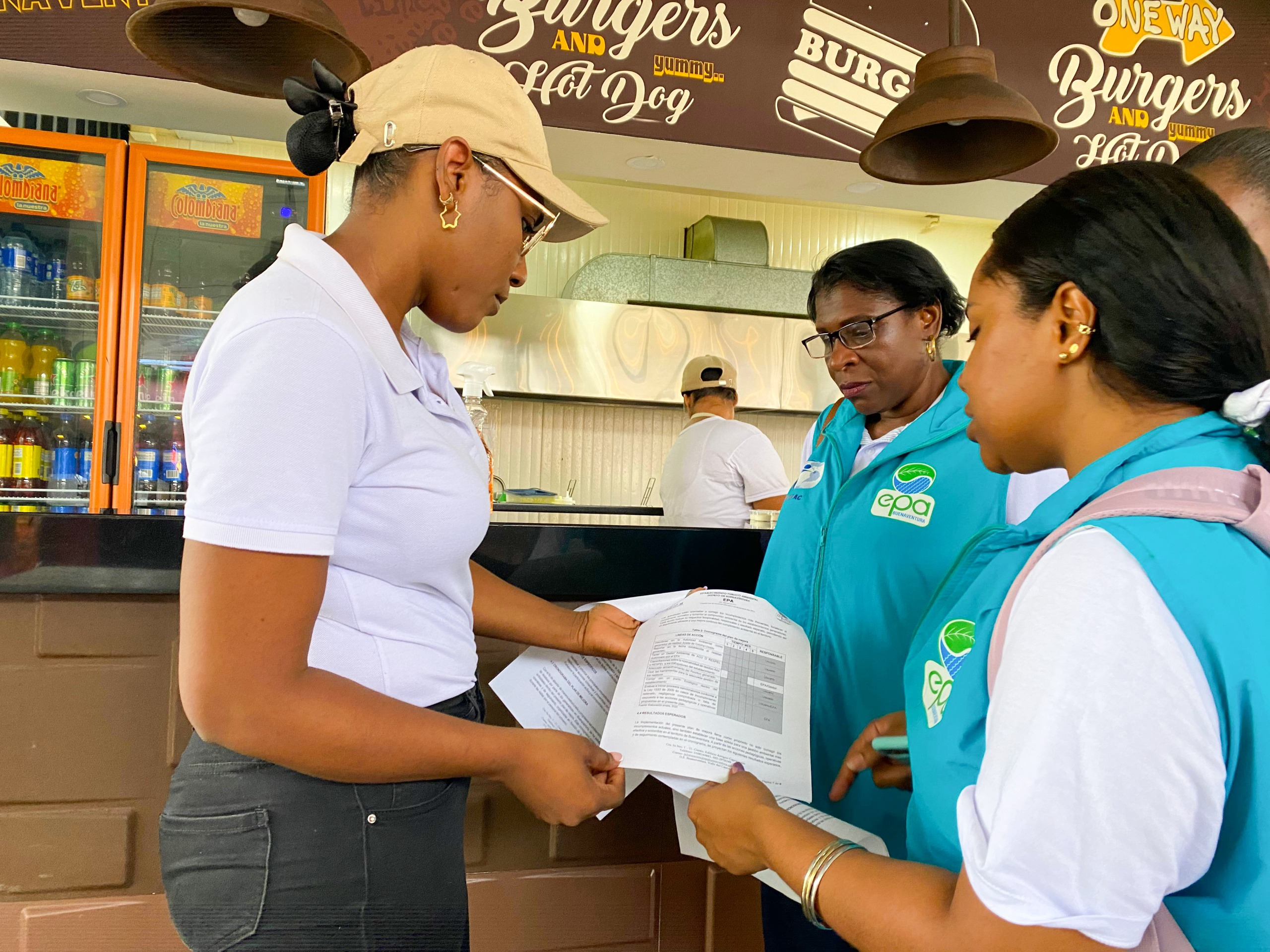 El EPA Buenaventura entrega 100 planes de mejora en gestión de residuos a empresas del Distrito