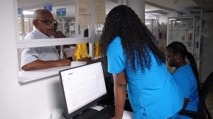 La Secretaría de Salud inició inspecciones a farmacias que entregan medicamentos a usuarios de EPS en Buenaventura 