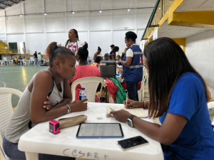 Entregan ayudas humanitarias a 59 familias desplazadas en Bazán La Bocana en Buenaventura 