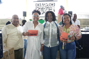 Docentes de Buenaventura fueron homenajeados en el Día del Maestro