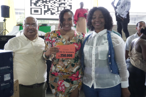 Docentes de Buenaventura fueron homenajeados en el Día del Maestro