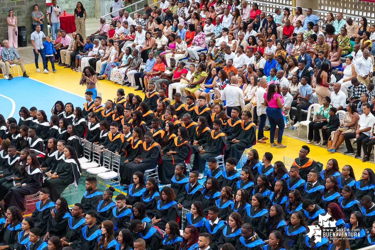 La Universidad del Valle Seccional Pacífico graduó a 171 nuevos profesionales y tecnólogos en emotiva ceremonia 