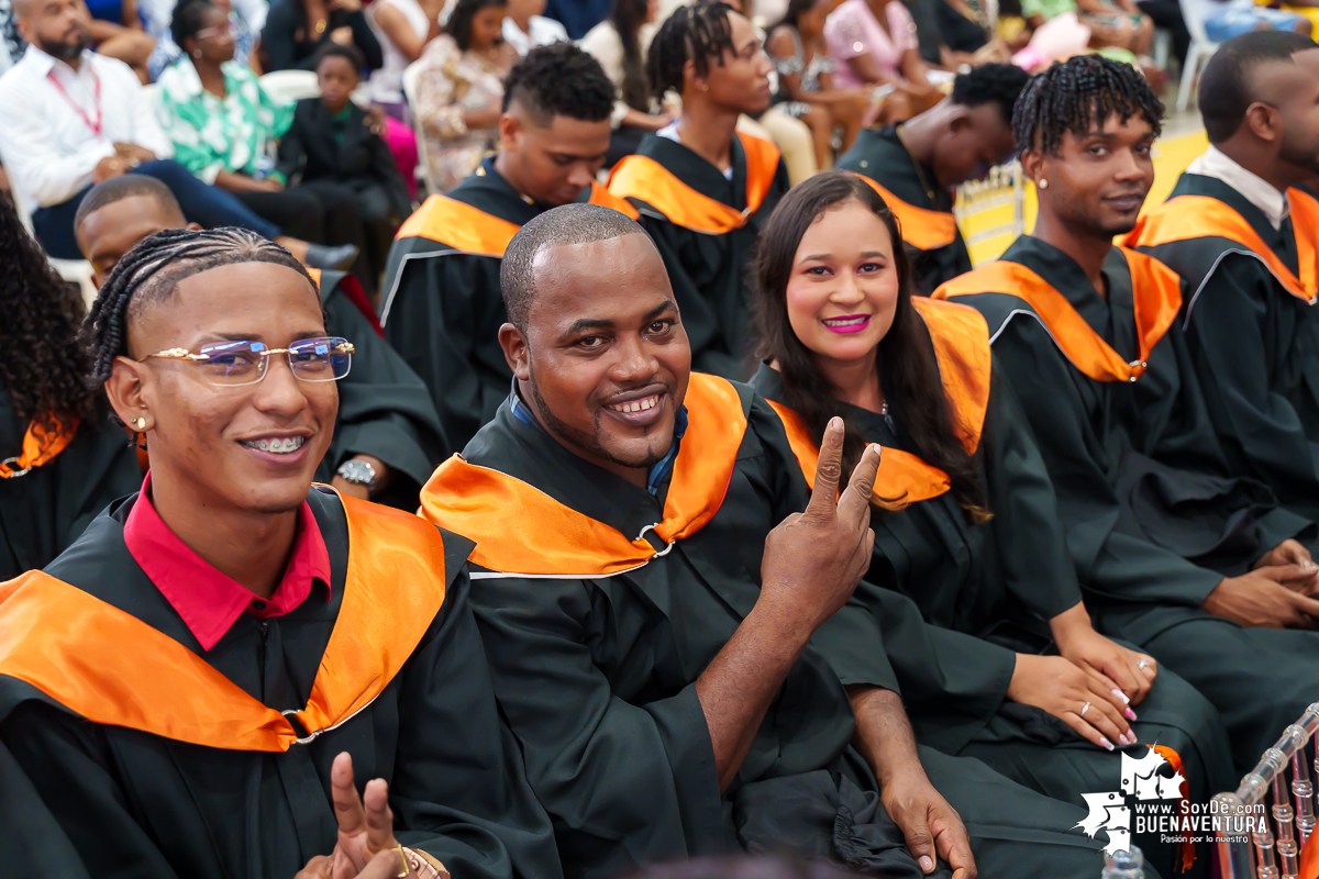 La Universidad del Valle Seccional Pacífico graduó a 171 nuevos profesionales y tecnólogos en emotiva ceremonia 