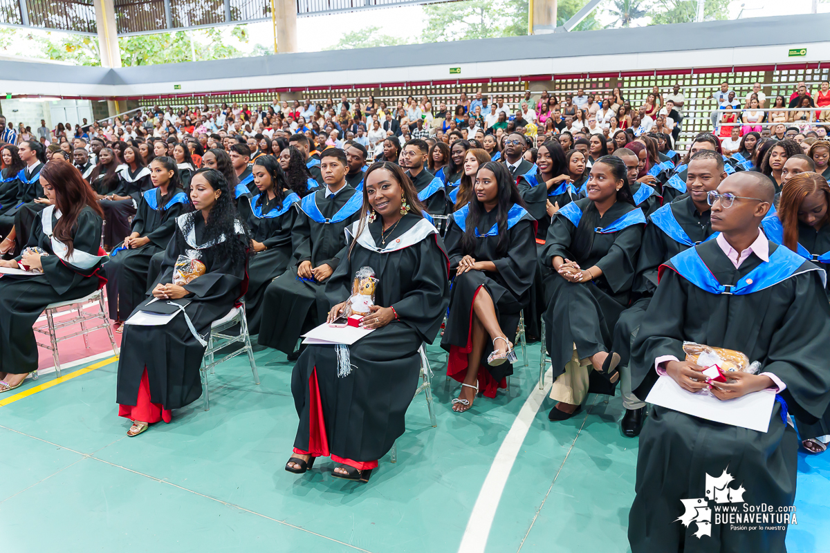 La Universidad del Valle Seccional Pacífico graduó a 171 nuevos profesionales y tecnólogos en emotiva ceremonia 