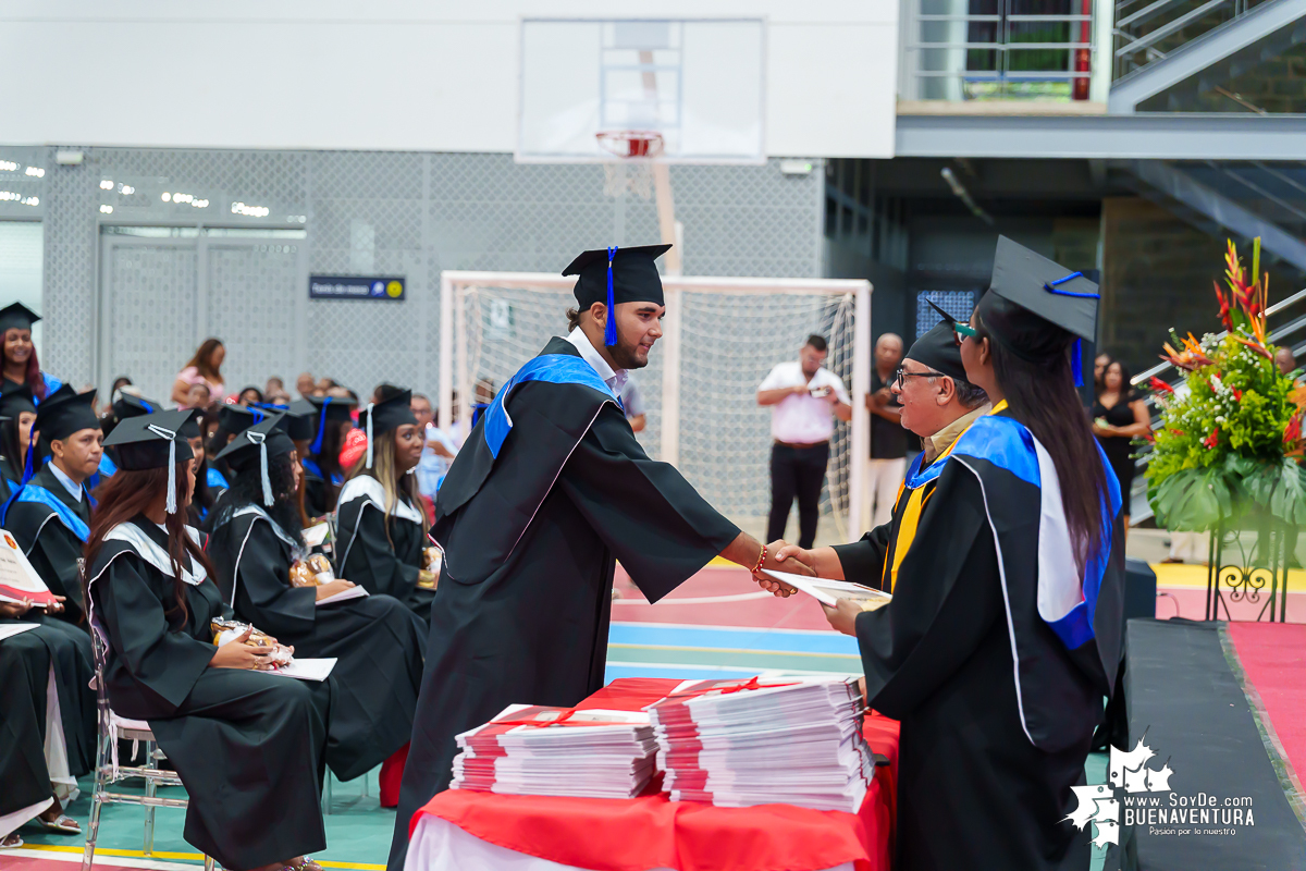 La Universidad del Valle Seccional Pacífico graduó a 171 nuevos profesionales y tecnólogos en emotiva ceremonia 