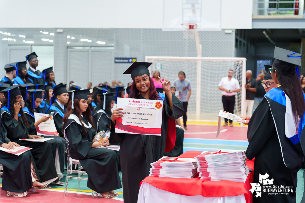 La Universidad del Valle Seccional Pacífico graduó a 171 nuevos profesionales y tecnólogos en emotiva ceremonia 