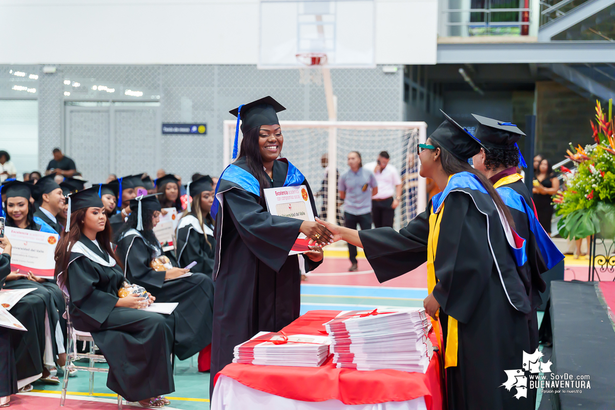 La Universidad del Valle Seccional Pacífico graduó a 171 nuevos profesionales y tecnólogos en emotiva ceremonia 