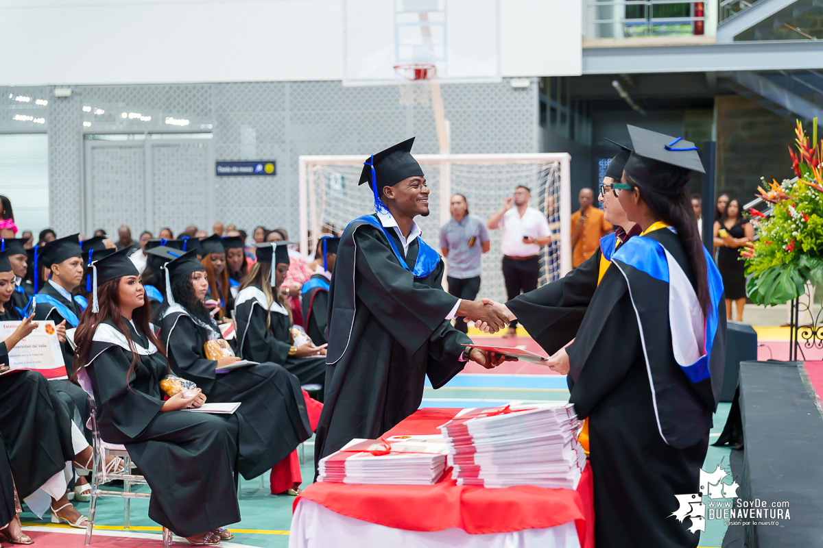 La Universidad del Valle Seccional Pacífico graduó a 171 nuevos profesionales y tecnólogos en emotiva ceremonia 