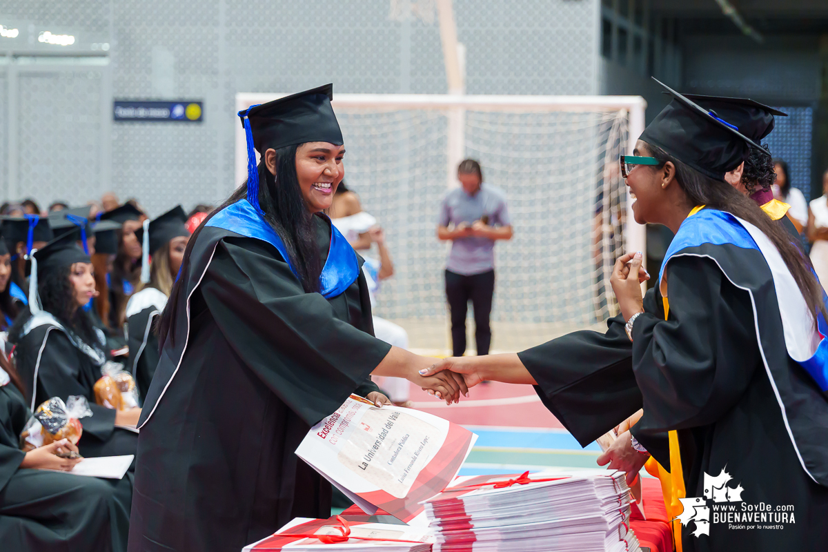 La Universidad del Valle Seccional Pacífico graduó a 171 nuevos profesionales y tecnólogos en emotiva ceremonia 