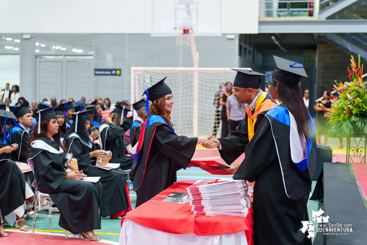 La Universidad del Valle Seccional Pacífico graduó a 171 nuevos profesionales y tecnólogos en emotiva ceremonia 