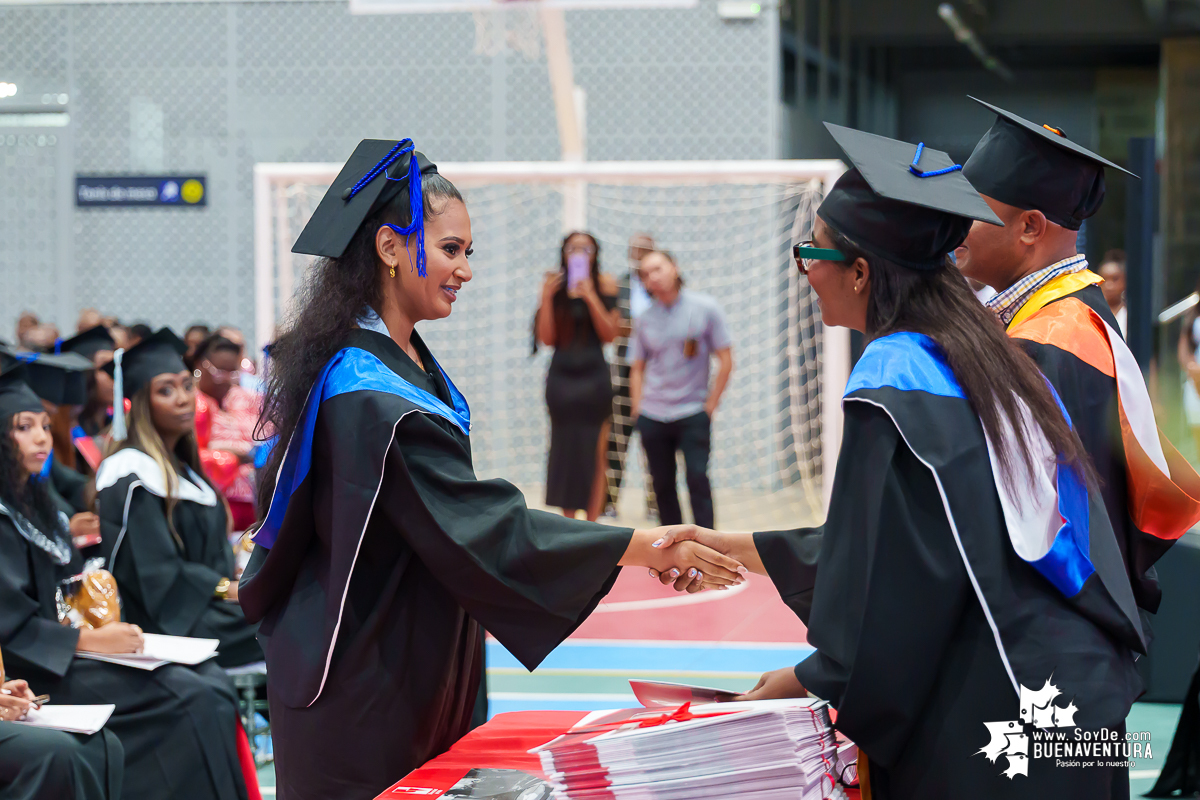 La Universidad del Valle Seccional Pacífico graduó a 171 nuevos profesionales y tecnólogos en emotiva ceremonia 