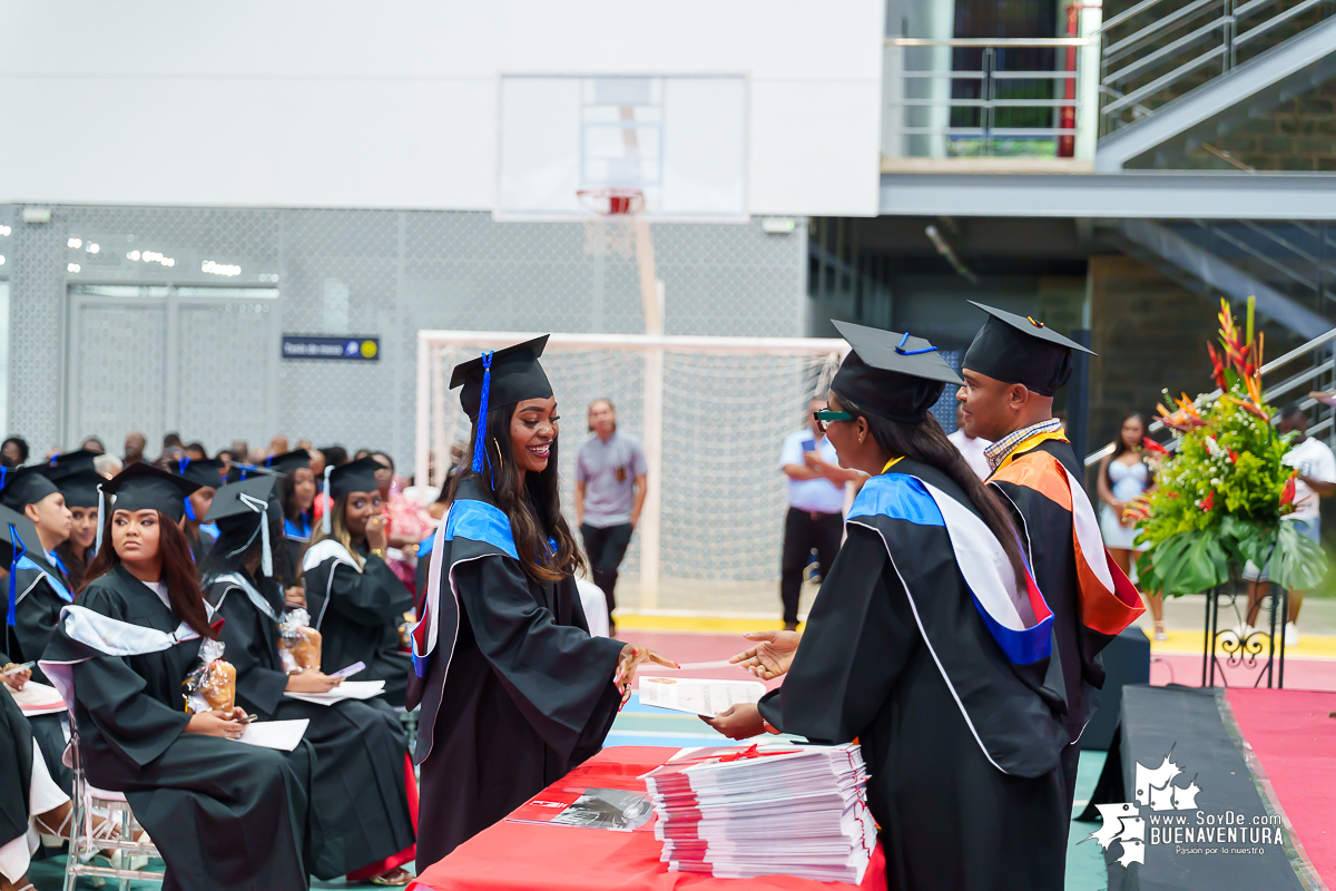 La Universidad del Valle Seccional Pacífico graduó a 171 nuevos profesionales y tecnólogos en emotiva ceremonia 